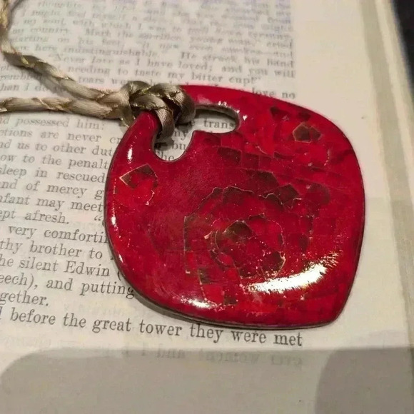 Vintage gold and  red necklace - Picture 2 of 8